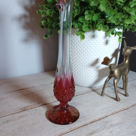 Mid Century Atomic Swung Sangria bud vase Red pedestal Rainbow art co hand blown - Picture 5 of 9